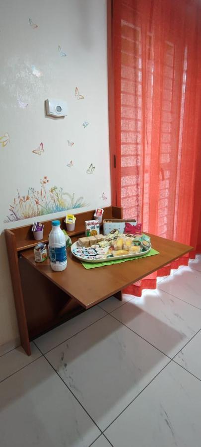 Mariposa Guest House บารี ภายนอก รูปภาพ
